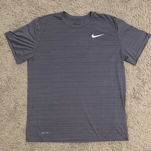 Nike Men's Gray Dri-FIT Short Sleeve Tee